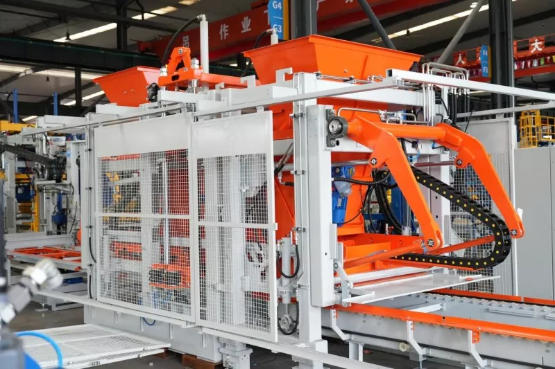 Equipo esencial para la producción de bloques de hormigón a pequeña escala