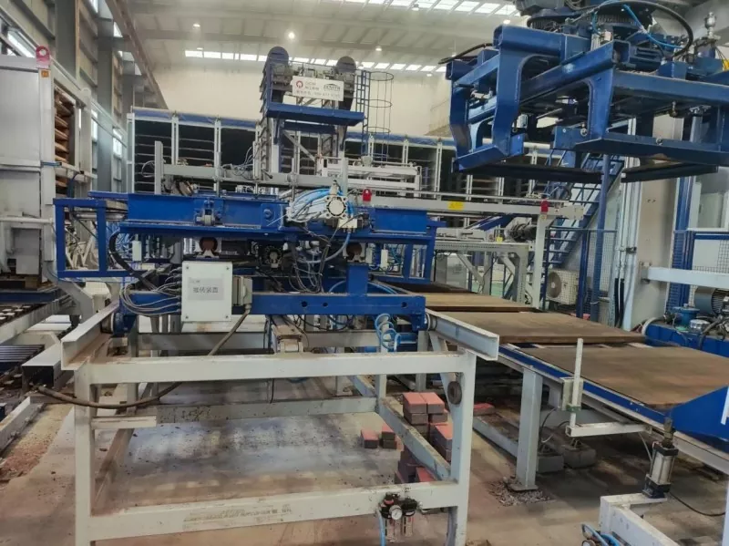 Cómo elegir el fabricante de máquinas bloqueras adecuado para su proyecto