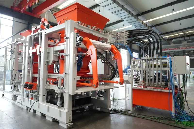 Máquina para fabricar bloques QGM T10: convertir las demandas de producción en una planta de bloques de hormigón más eficiente