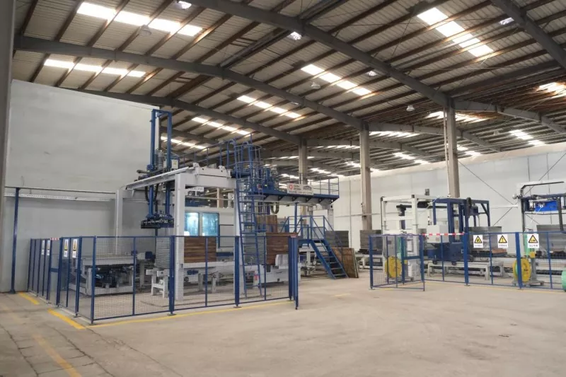Cambio rápido de molde: Máquinas bloqueras QGM para la producción de productos flexibles